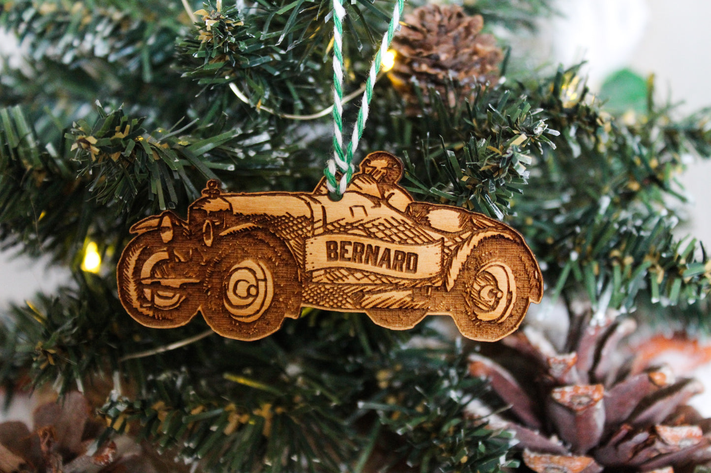 Vintage Race Car Bauble image 3