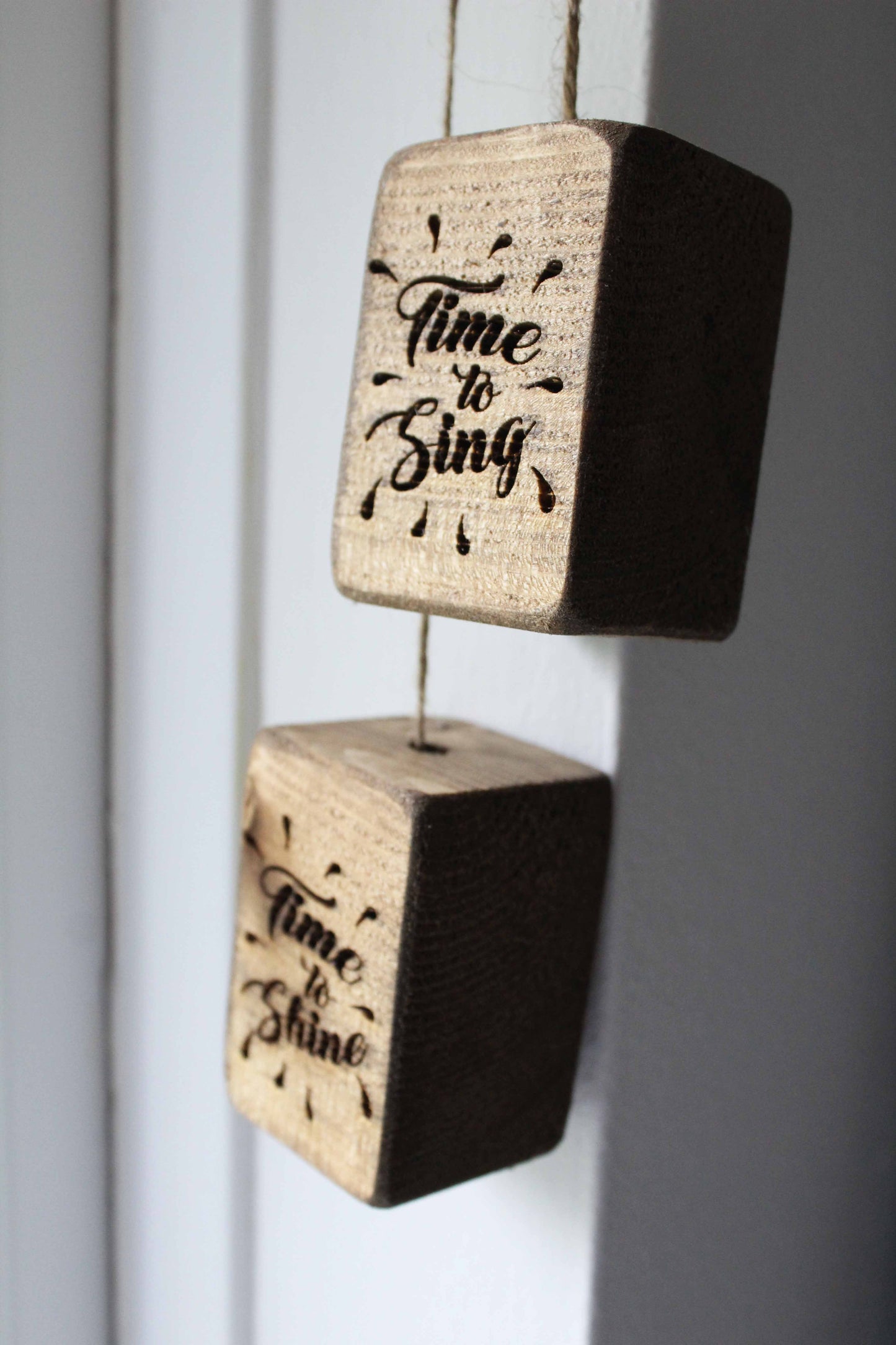 Time to Sing Light Pull image 4