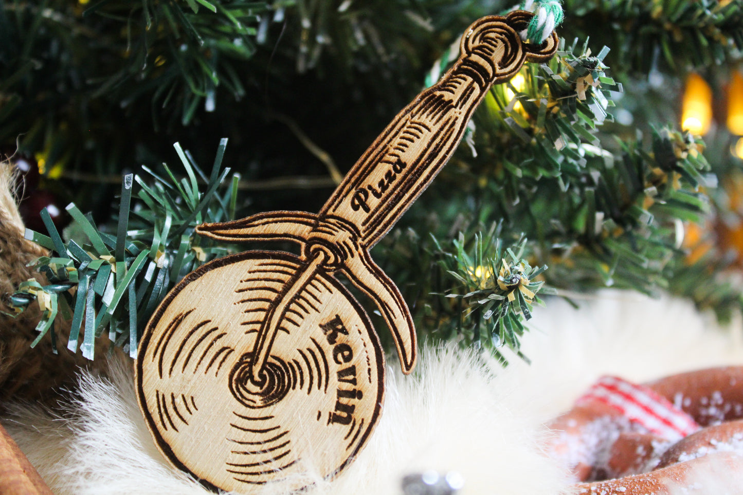 Pizza Cutter Bauble image 4