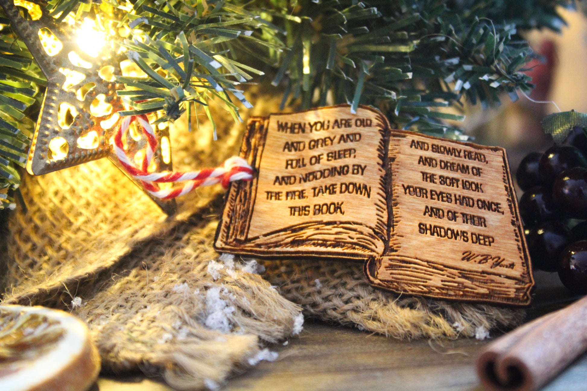 W.B. Yeats Bauble image 6