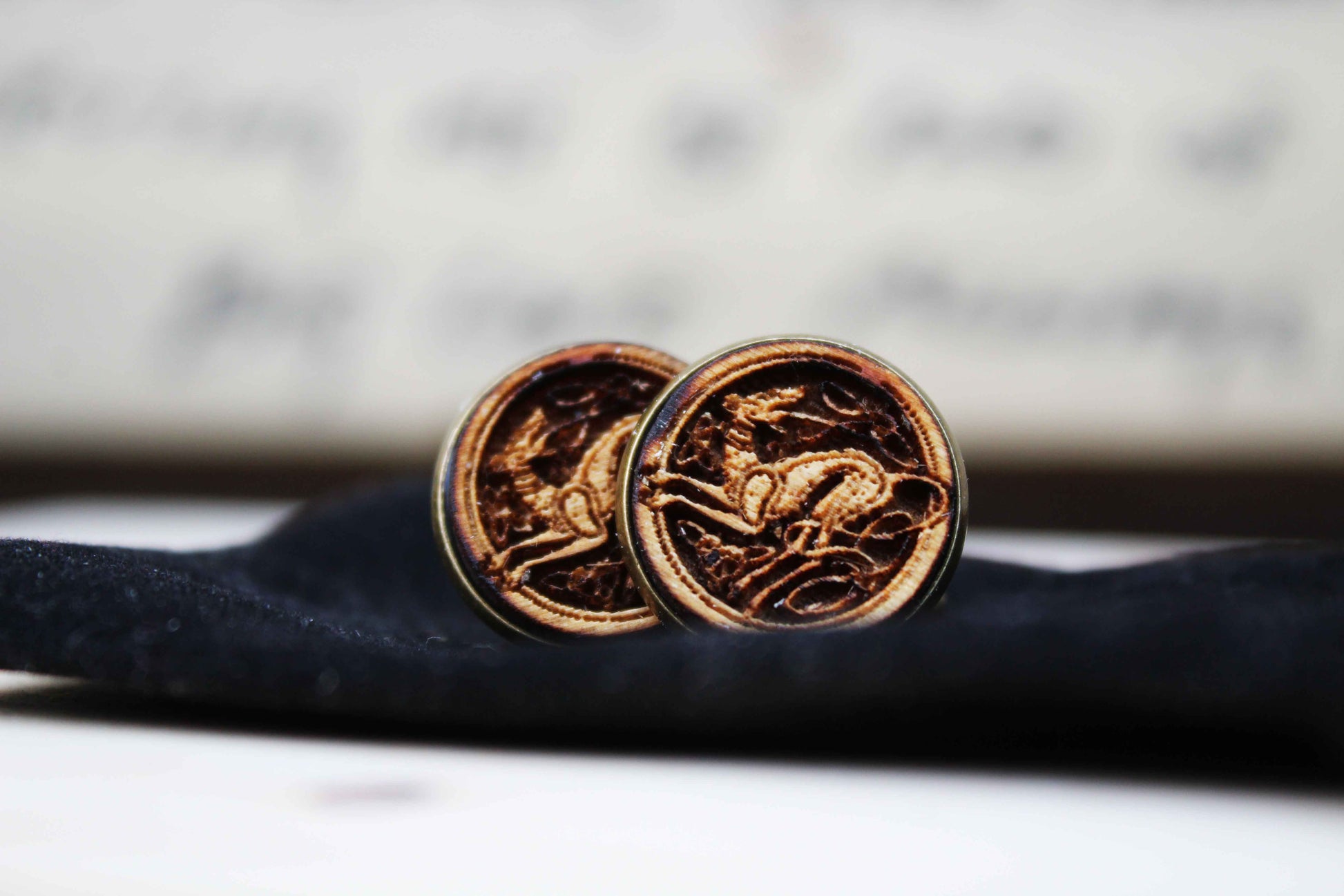 Celtic Horse Cufflinks image 4