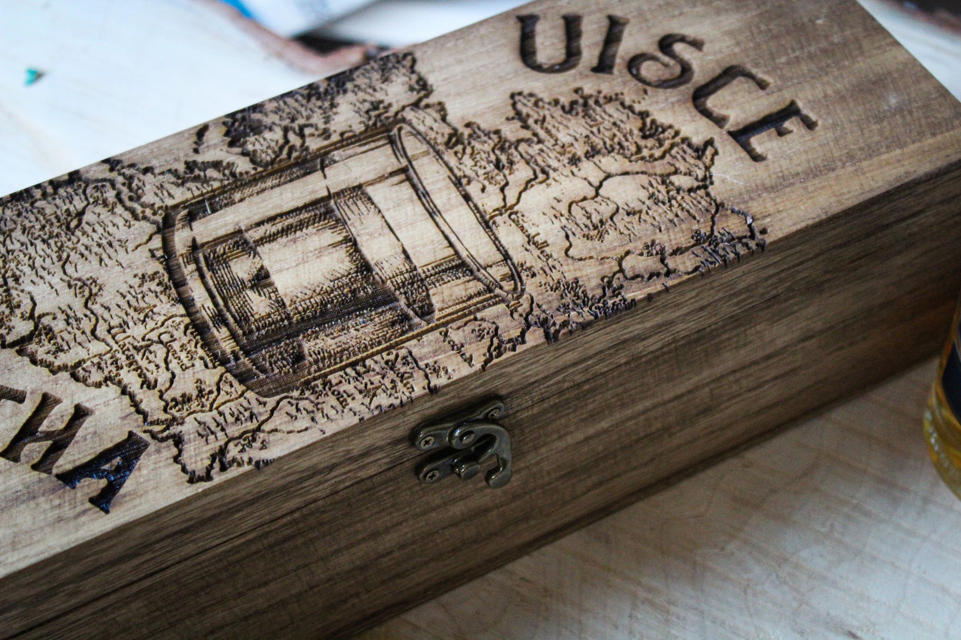 Uisce Beatha Drink Box image 8