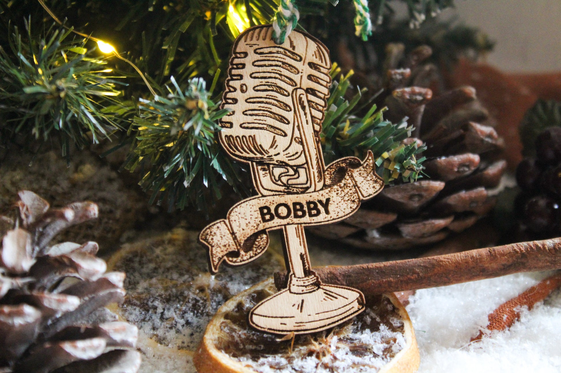 Podcast Bauble image 0