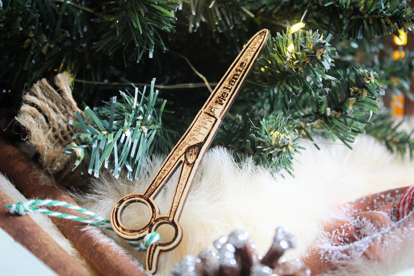 Hairdressing Scissors Bauble image 0