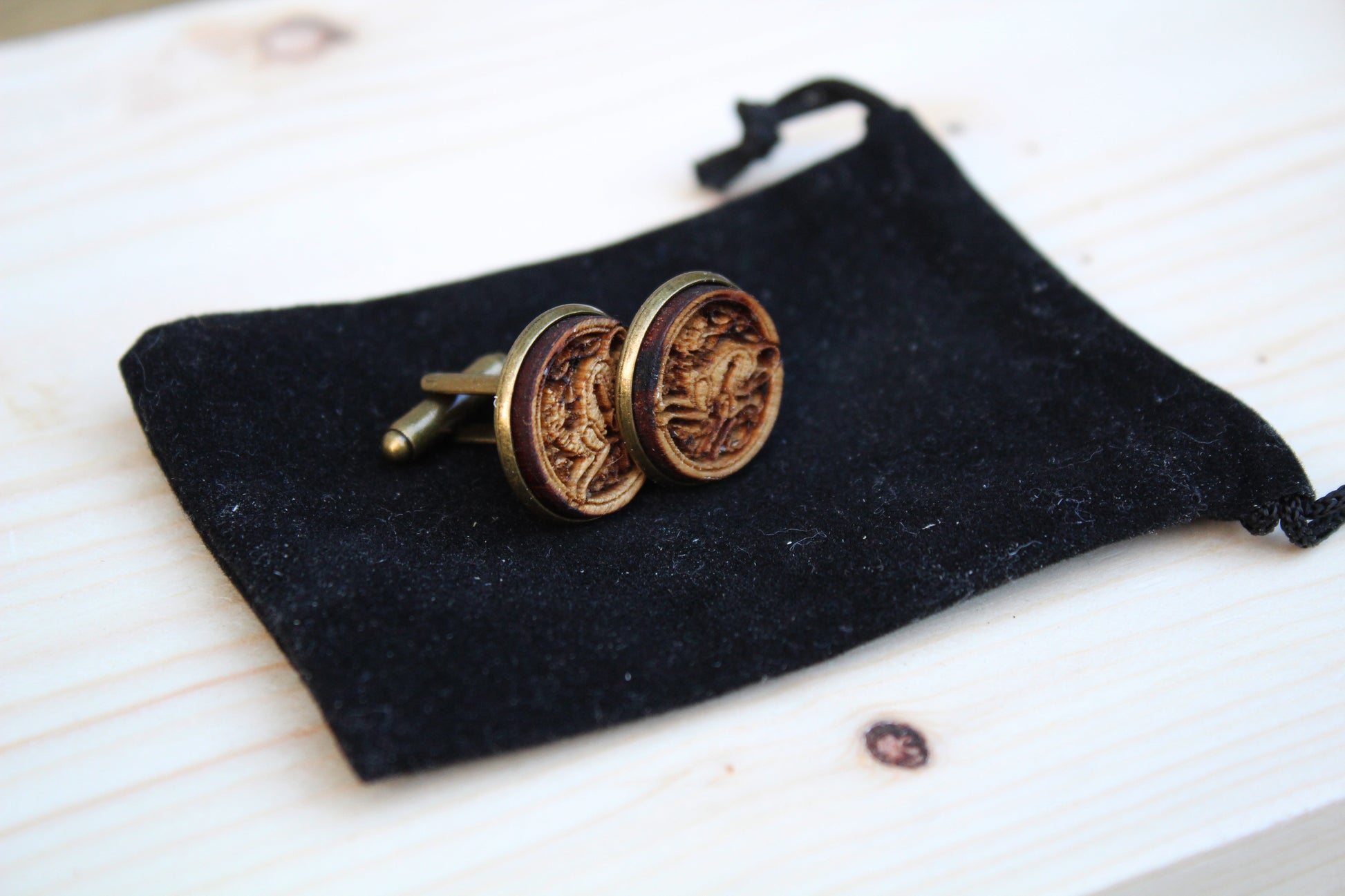 Celtic Dog Cufflinks image 1