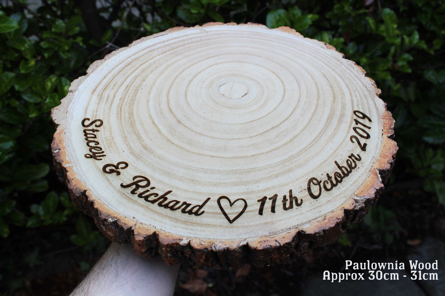 Heart Log Slice Cake Display image 2