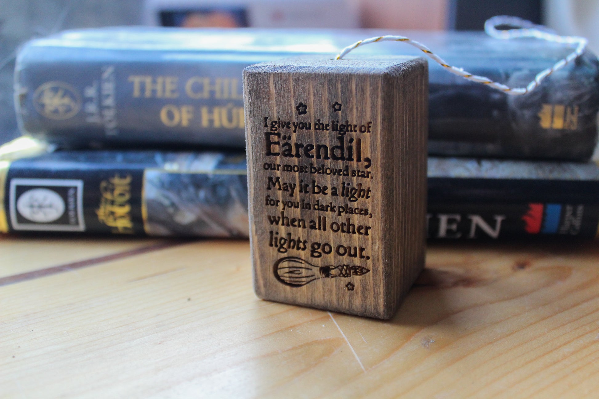 Tolkien Light Pull image 4