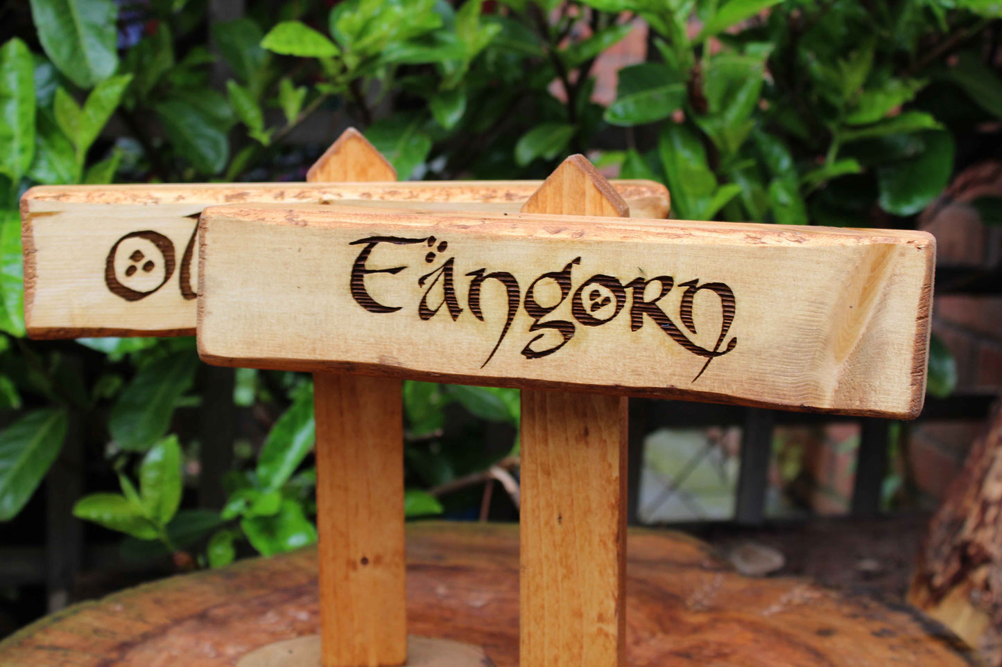 Lord of the Rings Table Sign image 10