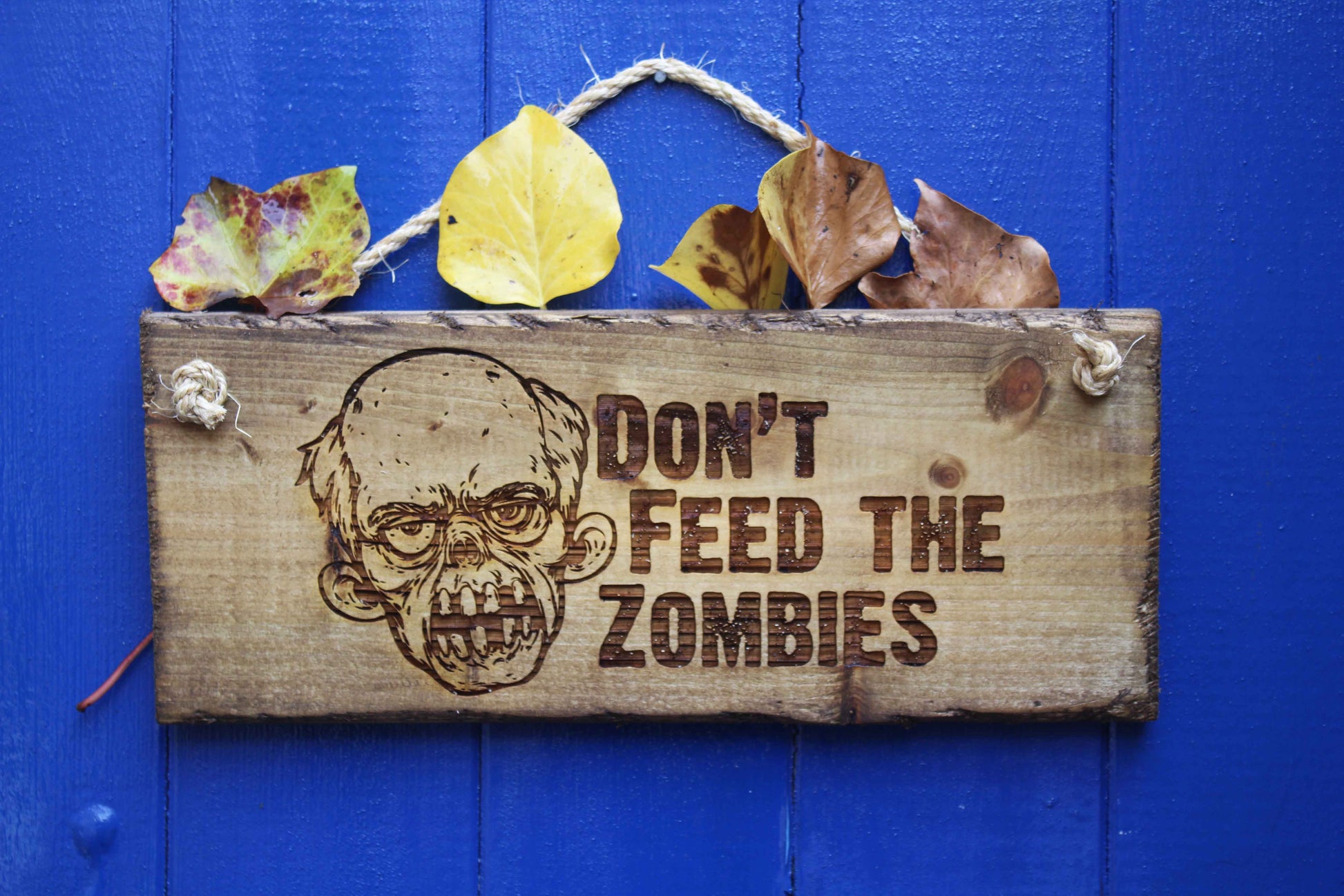 Don't Feed The Zombies Sign image 0