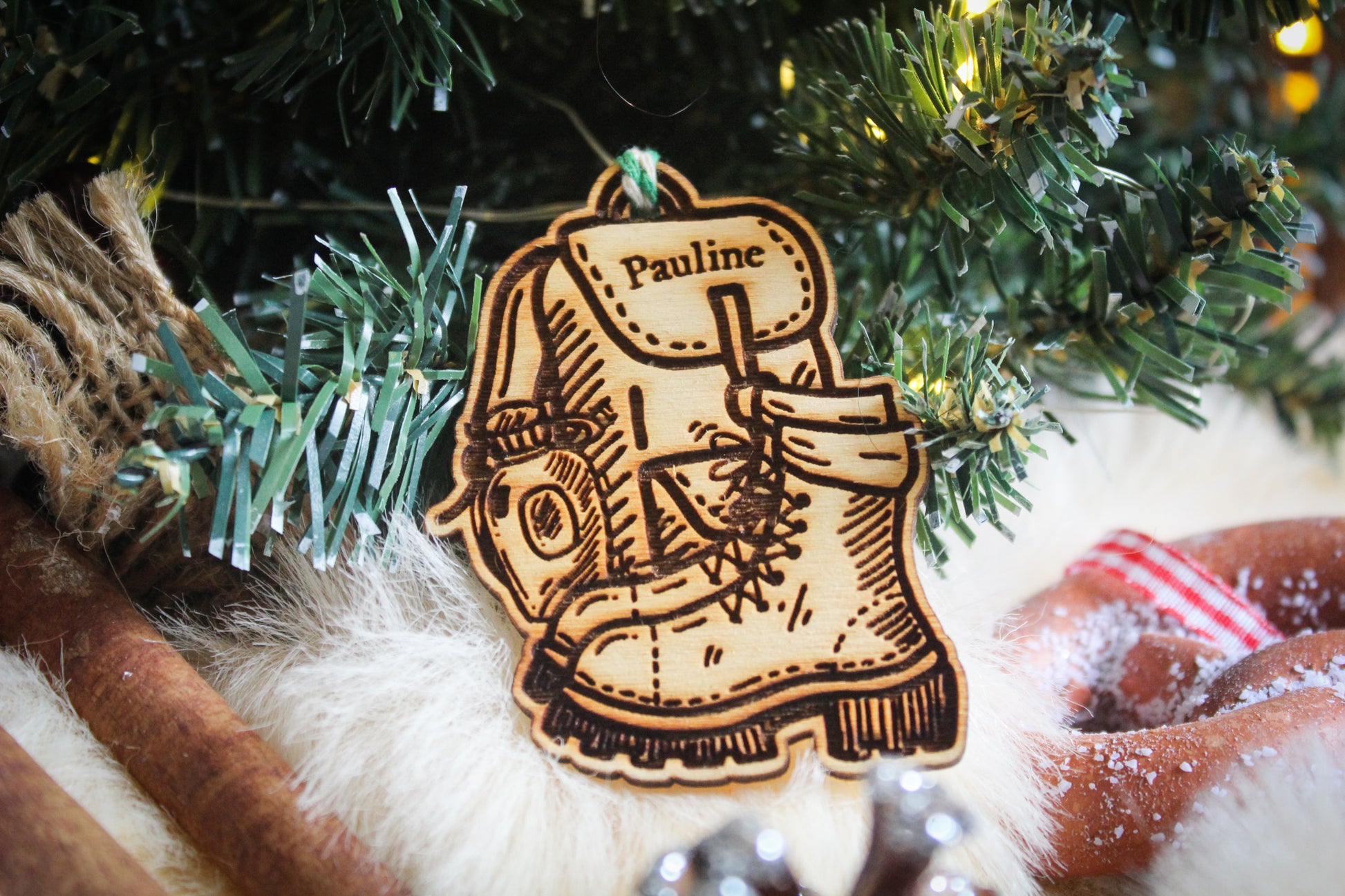 Hiking Bauble image 2