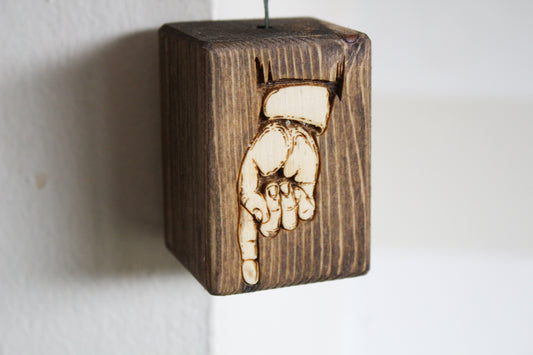 Pointing Hand Light Pull image 0