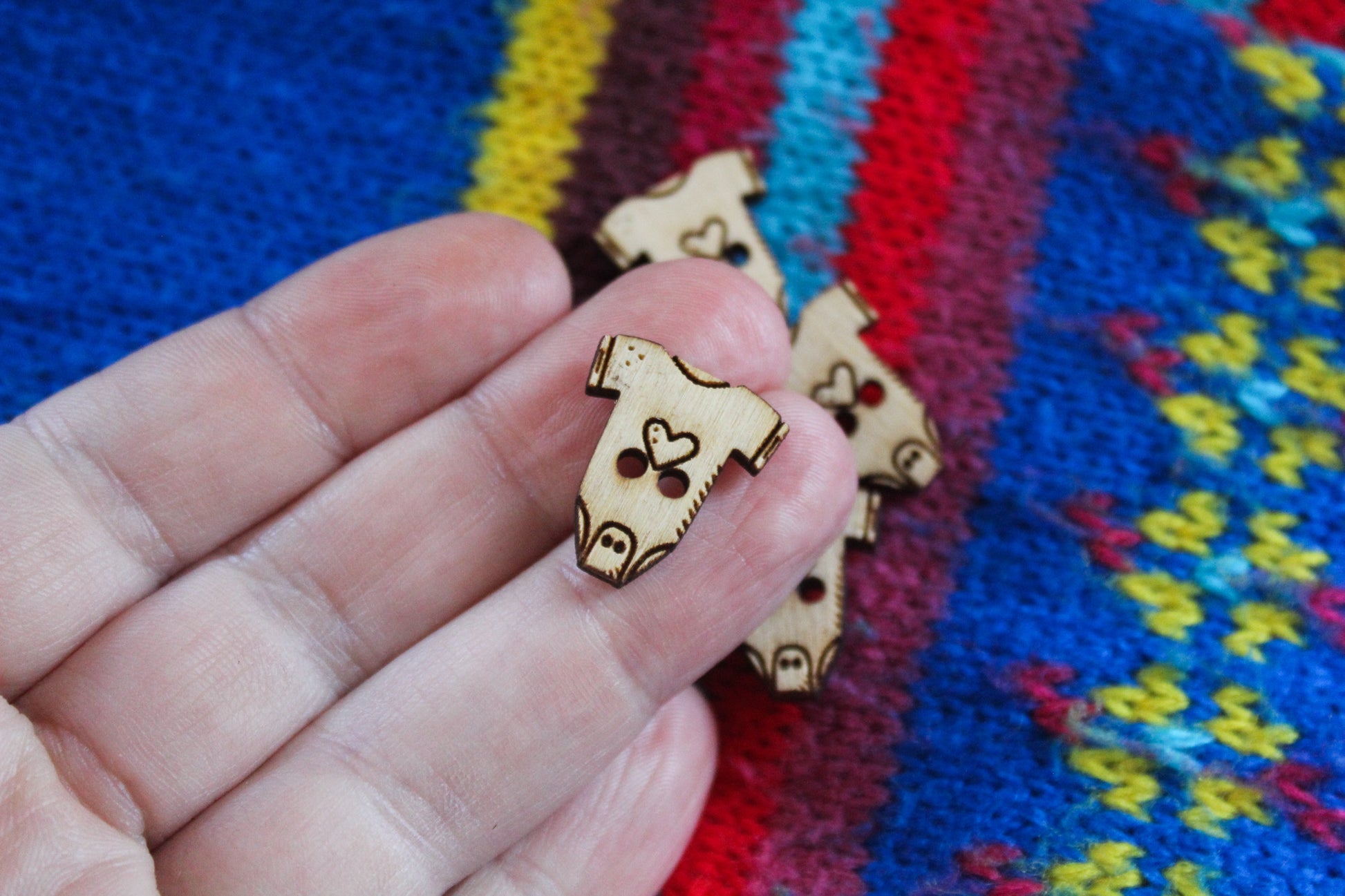 Small Babygrow Wooden Buttons image 2