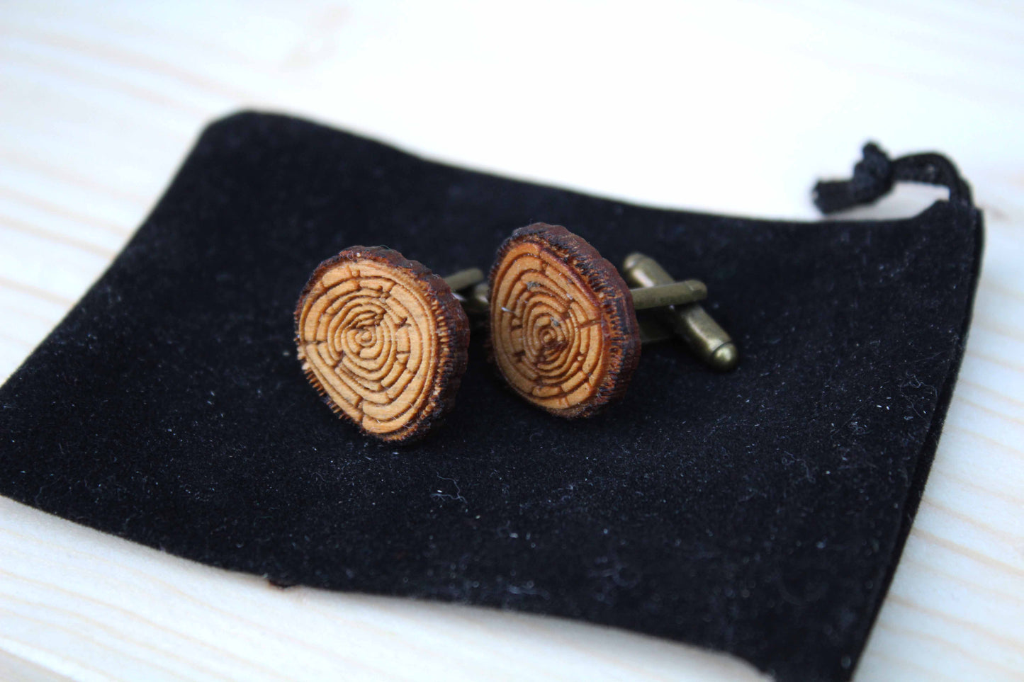 Log Slice Cufflinks image 3