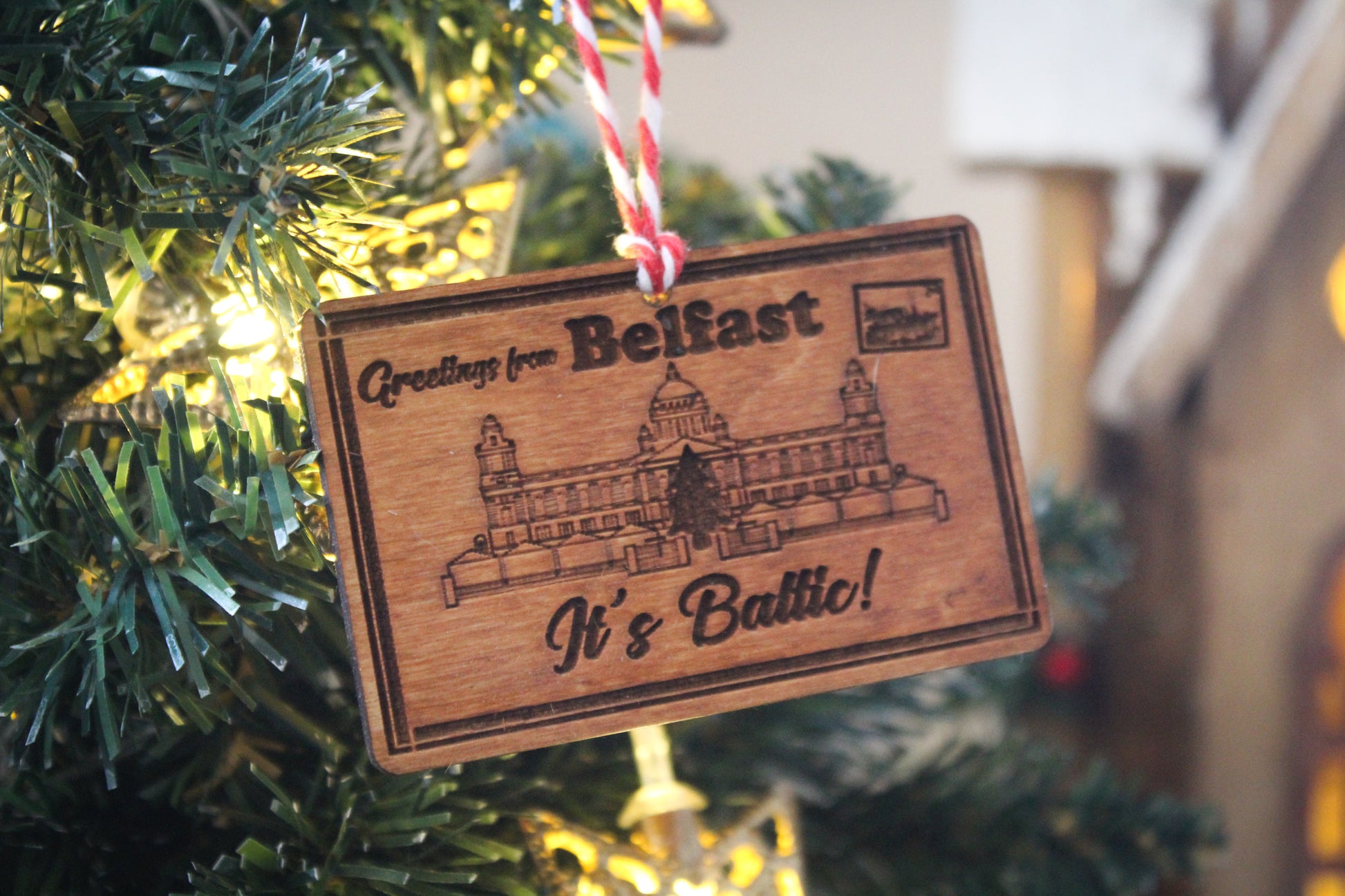 Belfast Postcard Bauble image 4
