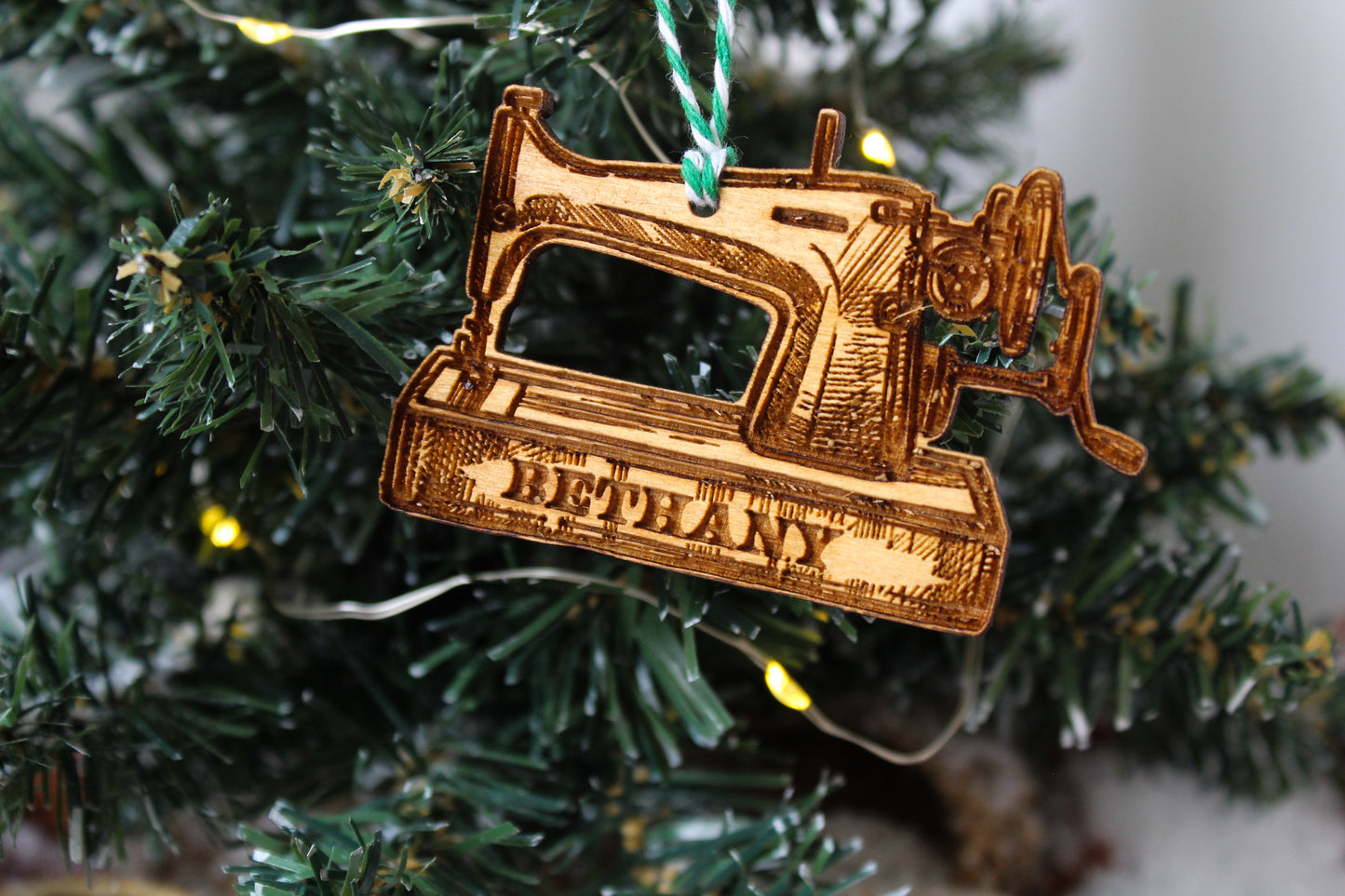Sewing Machine Bauble image 1