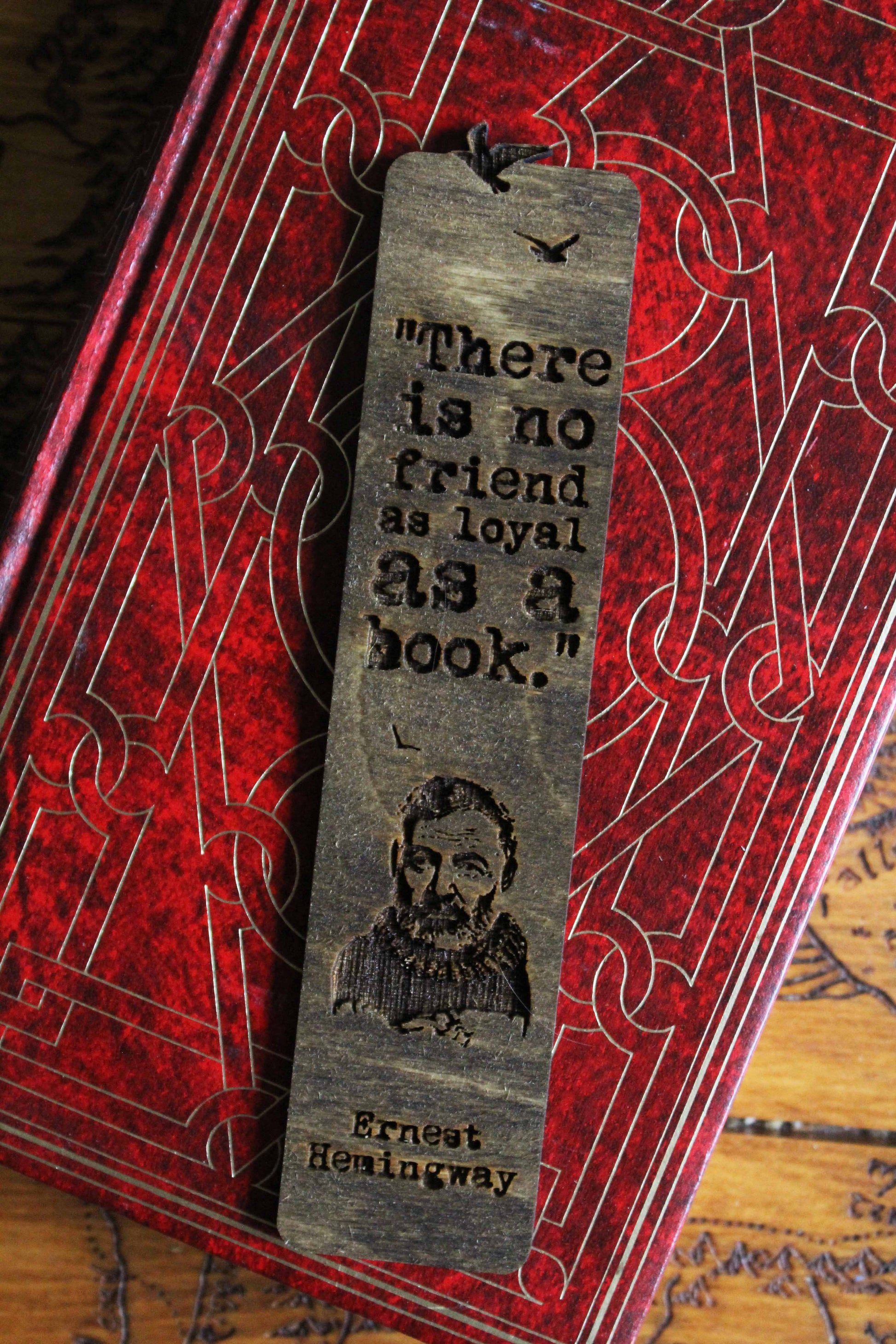 Ernest Hemingway Bookmark image 2