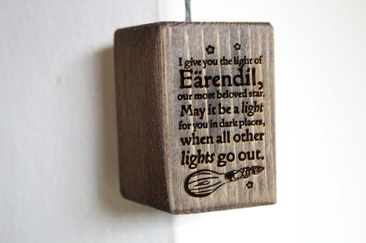Tolkien Light Pull image 0