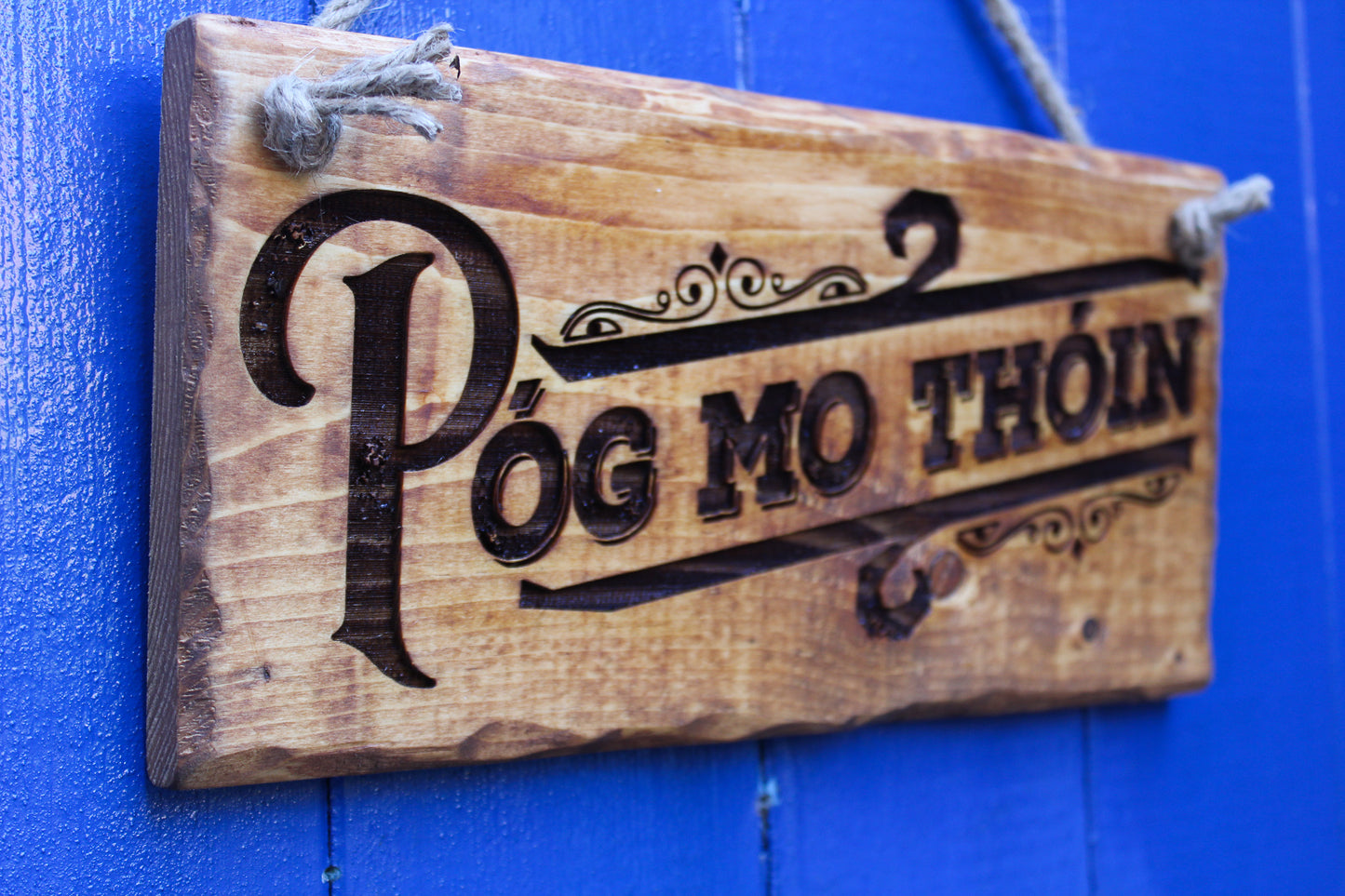 Póg Mo Thóin Sign image 6