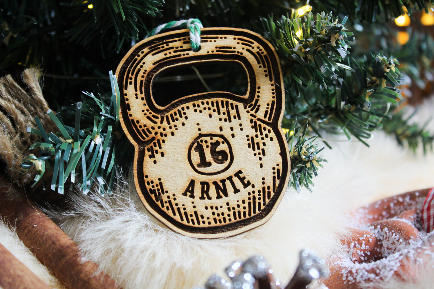 Kettlebell Bauble image 3