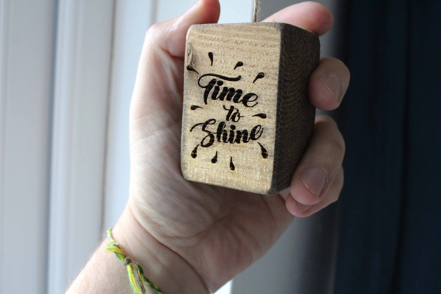 Time to Shine Light Pull image 0