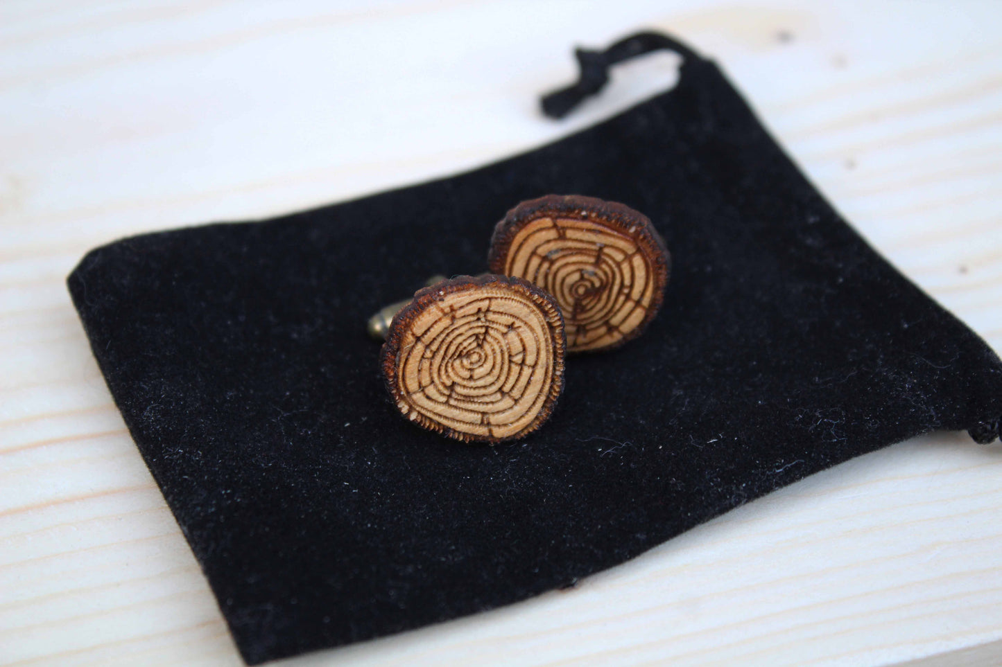 Log Slice Cufflinks image 2