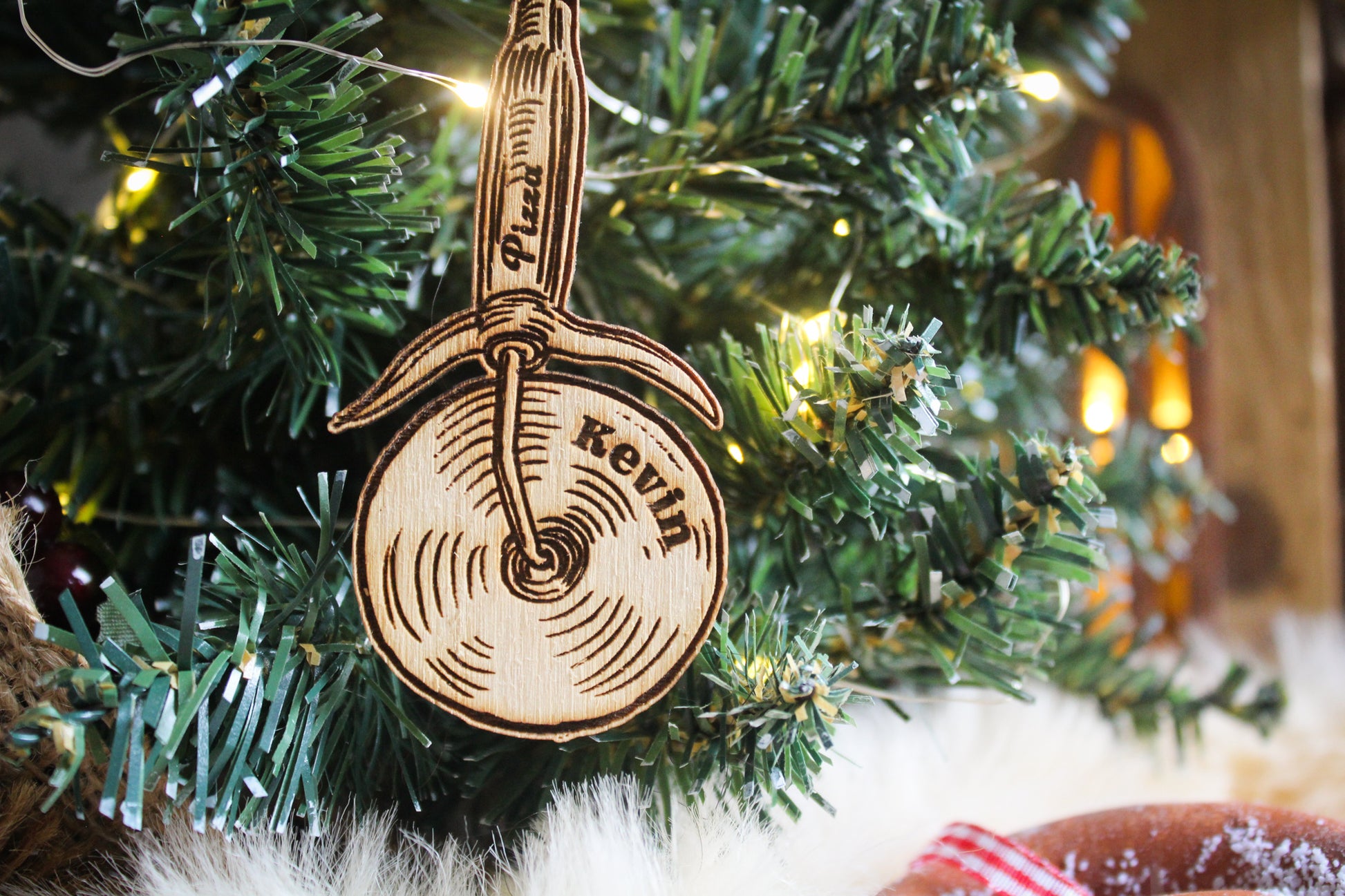 Pizza Cutter Bauble image 6
